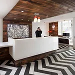 Inn At Venice Beach